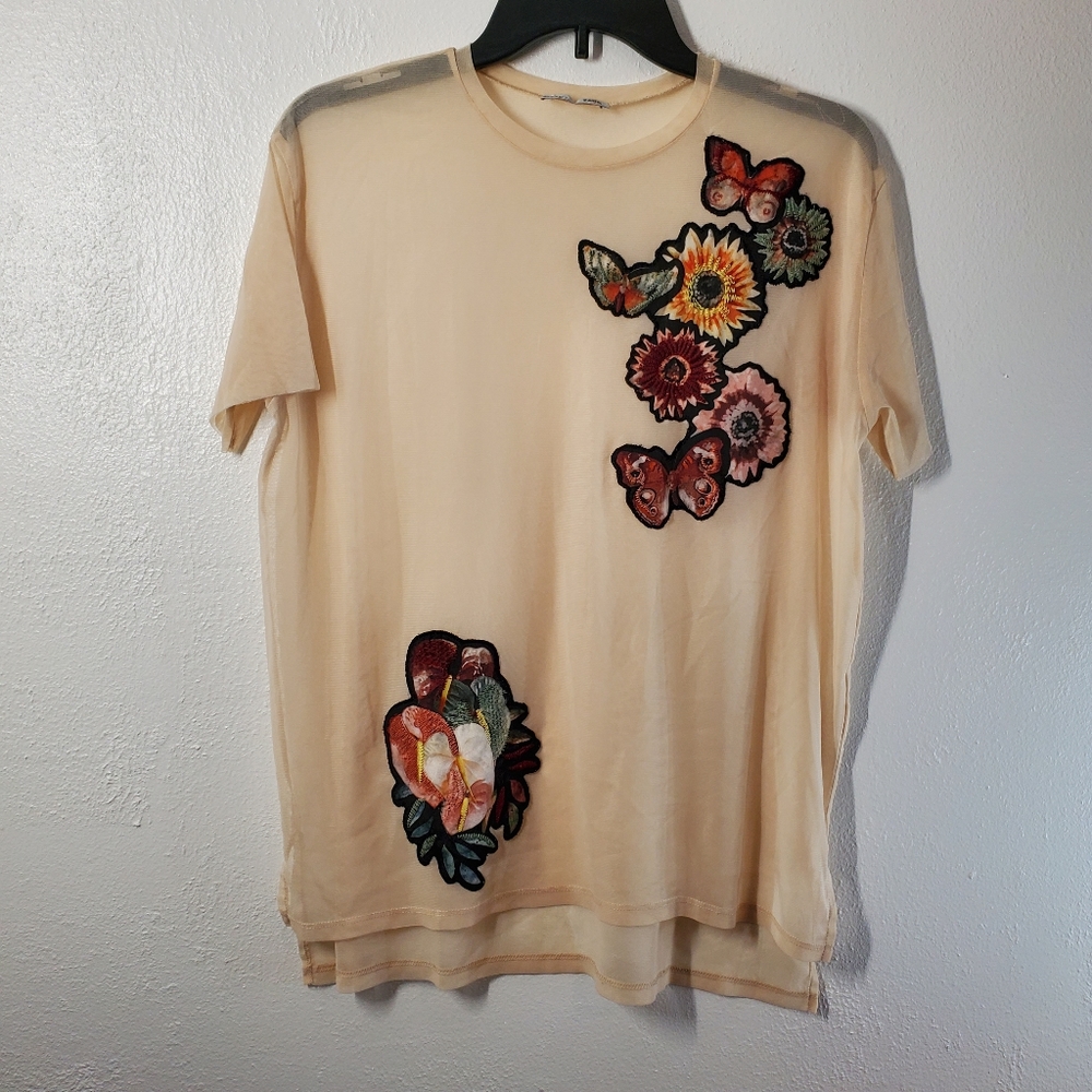 ZARA Sz. 8 Sheer Embroidered Short Sleeve.